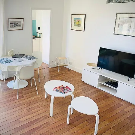 Grand Studio Au Coeur De Morgat